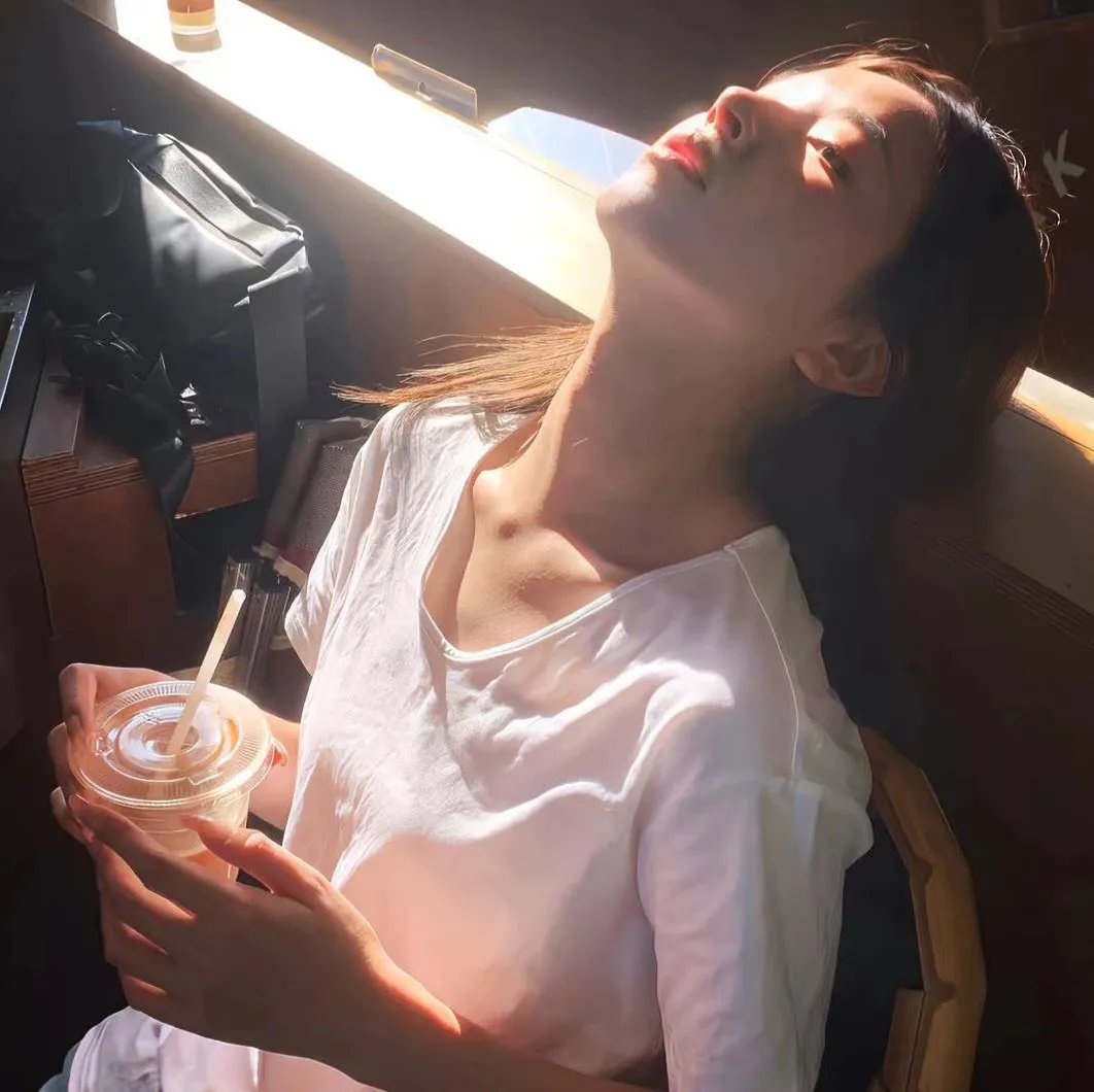 超级明星金·卡戴珊